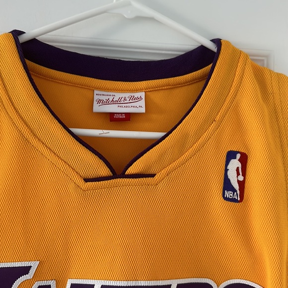 Kobe Bryant Jersey - Picture 4 of 6